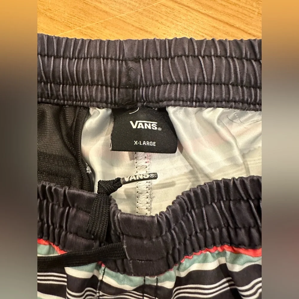 Bundle Vans & RipCurl - Picture 6 of 11